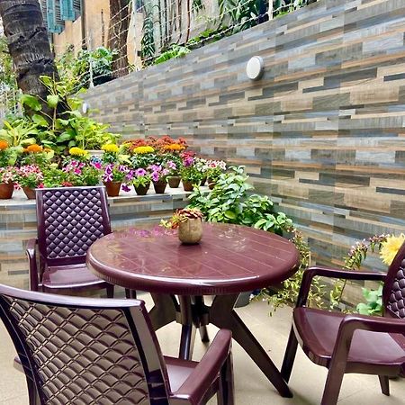 Regent Vatika Hotel Kolkata Bagian luar foto